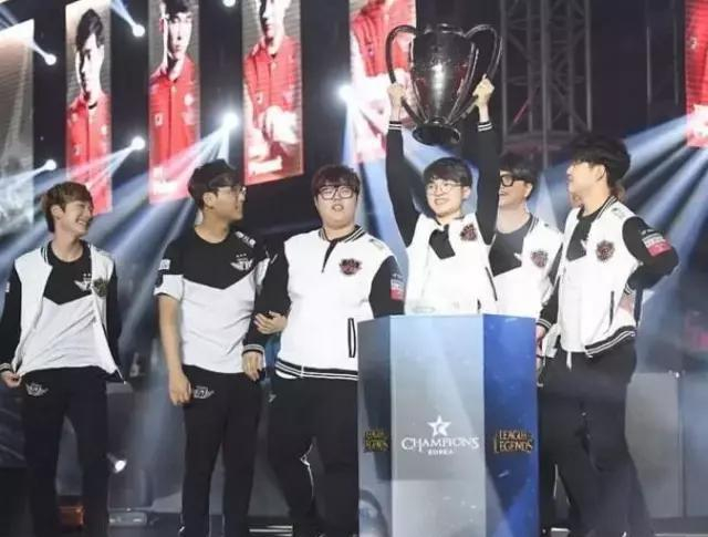 更是与大众 更是与大众