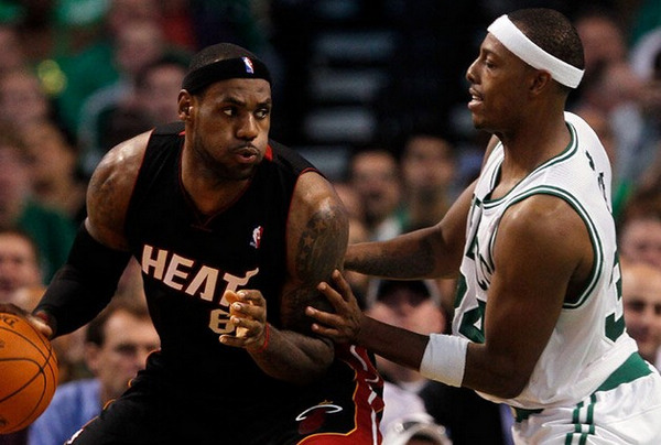 焦灼不下 焦灼不下