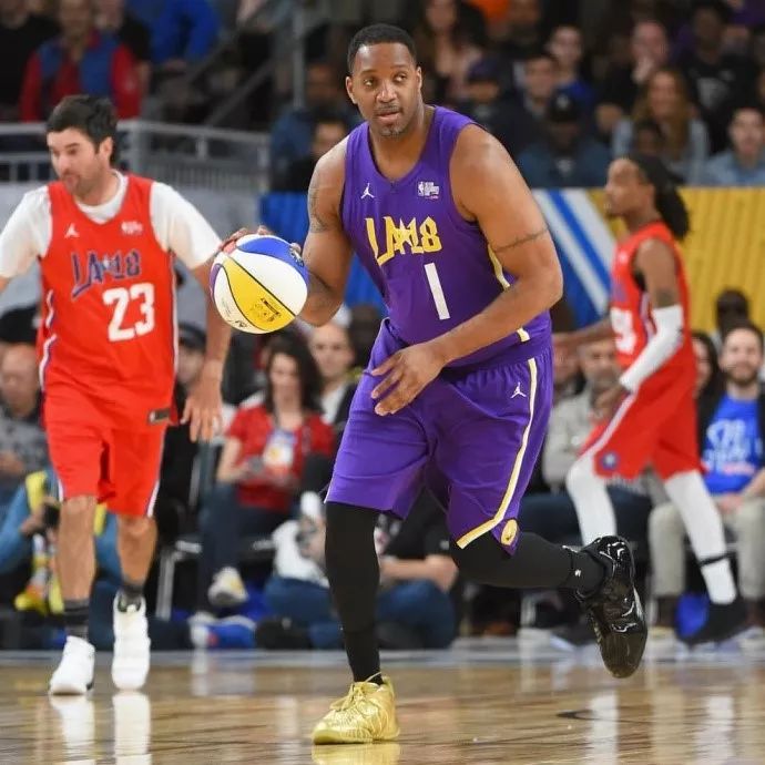 于阿坎吉的 于阿坎吉的